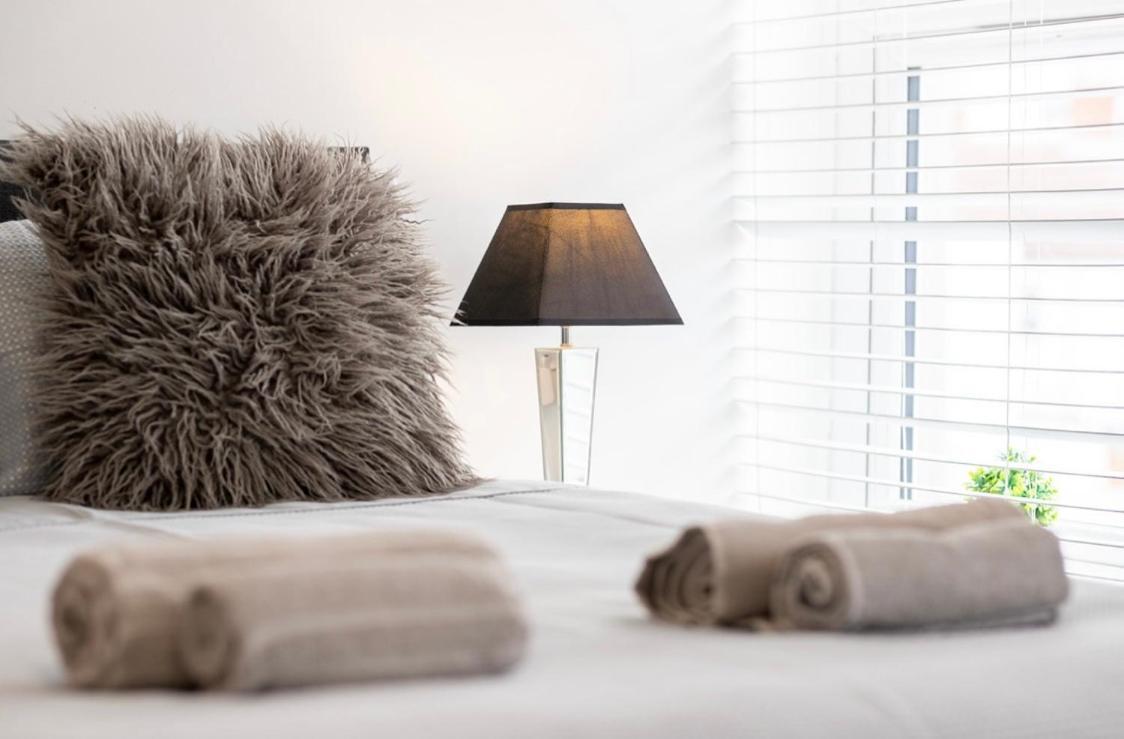 Megs Island Guest House Cleethorpes Ngoại thất bức ảnh