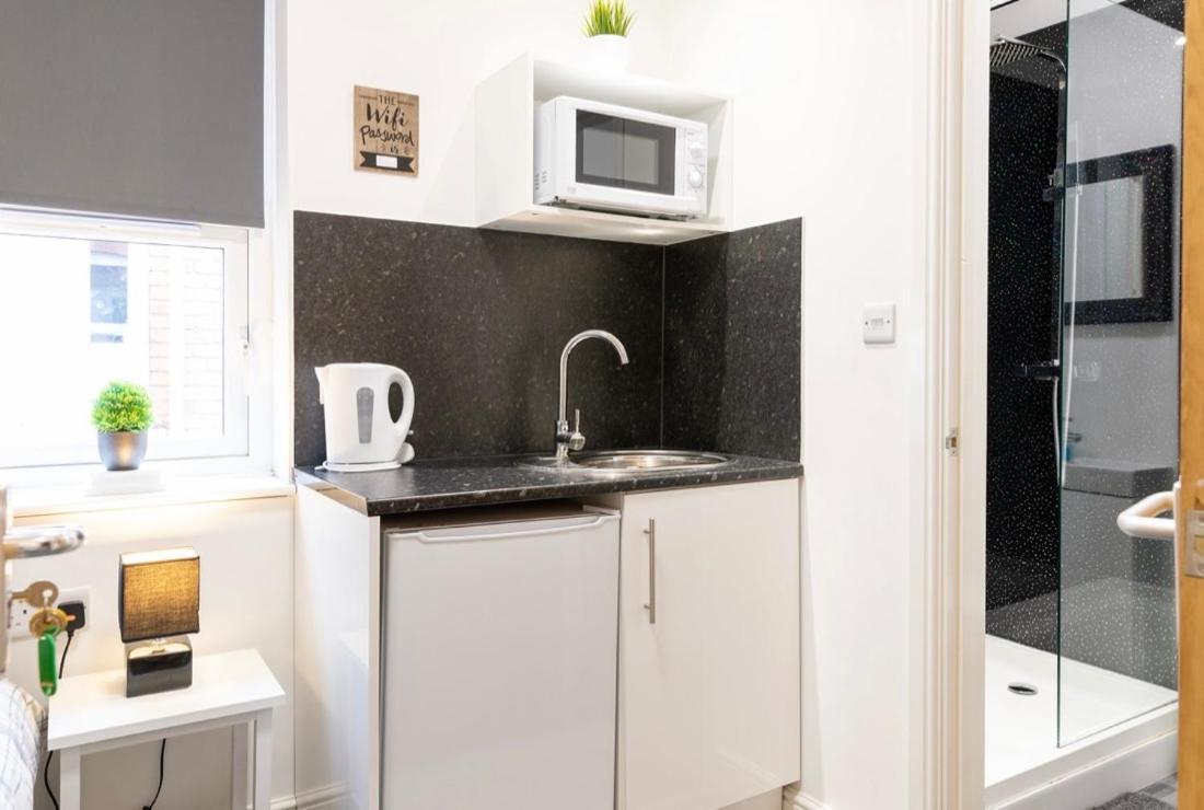 Megs Island Guest House Cleethorpes Ngoại thất bức ảnh
